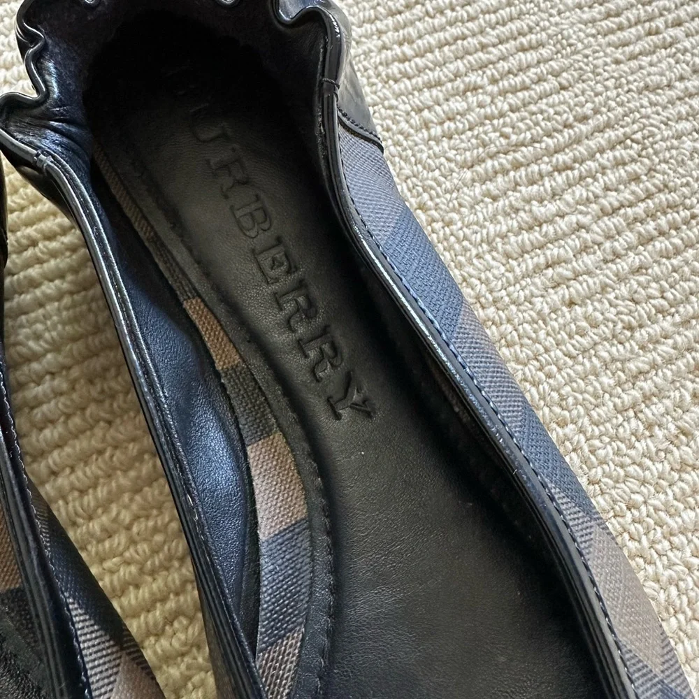 Burberry Ballet Flats - Picture 9 of 10